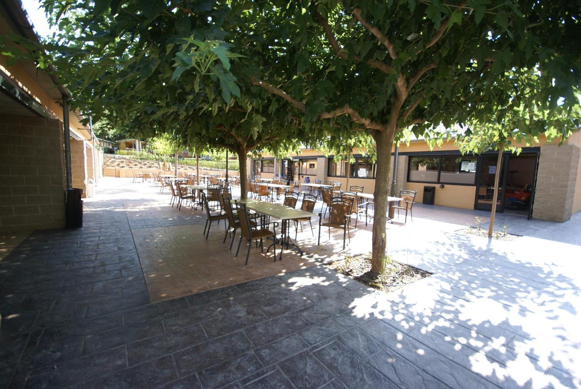Hotel Camping Bassegoda Park Albanya Esterno foto